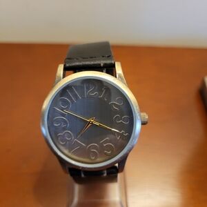 Brand New Black Women's Fashion Watch